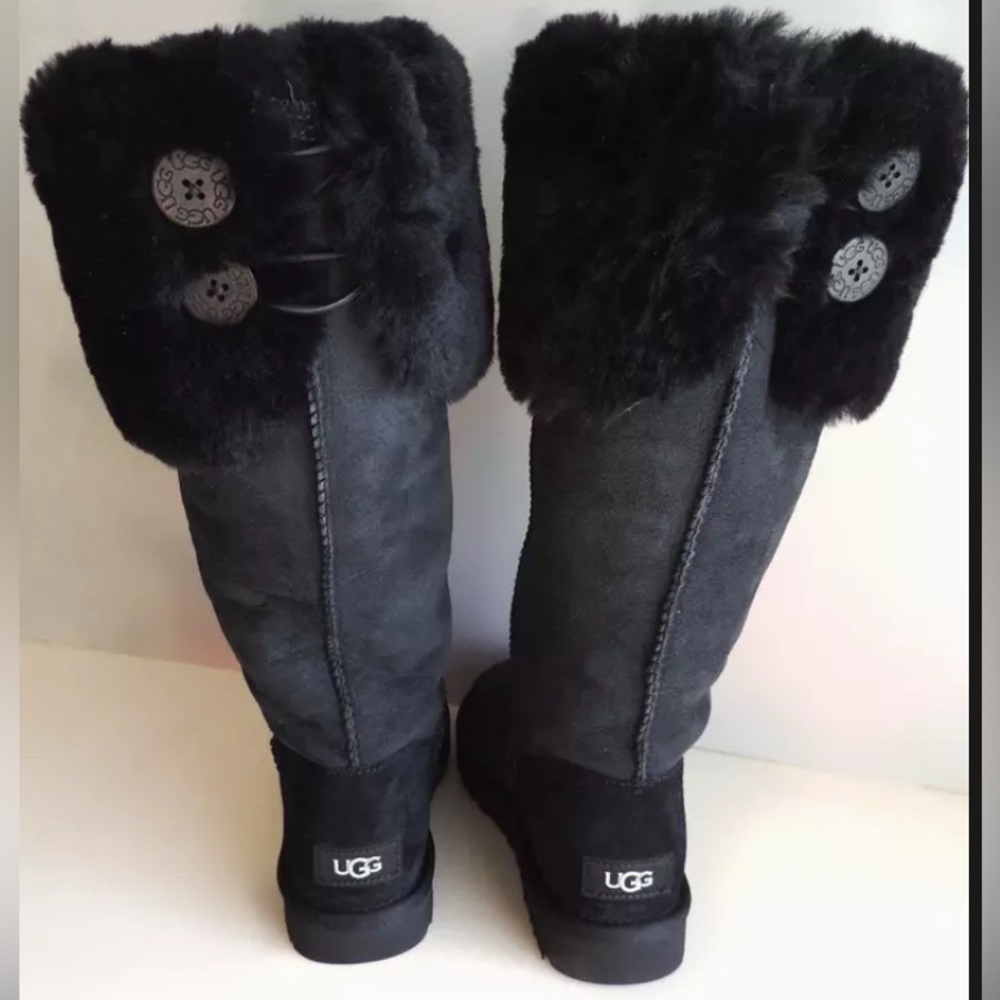 UGG OVER THE KNEE BAILEY BUTTON BLACK SHEARLING LINED BOOTS US 8 | EU 39